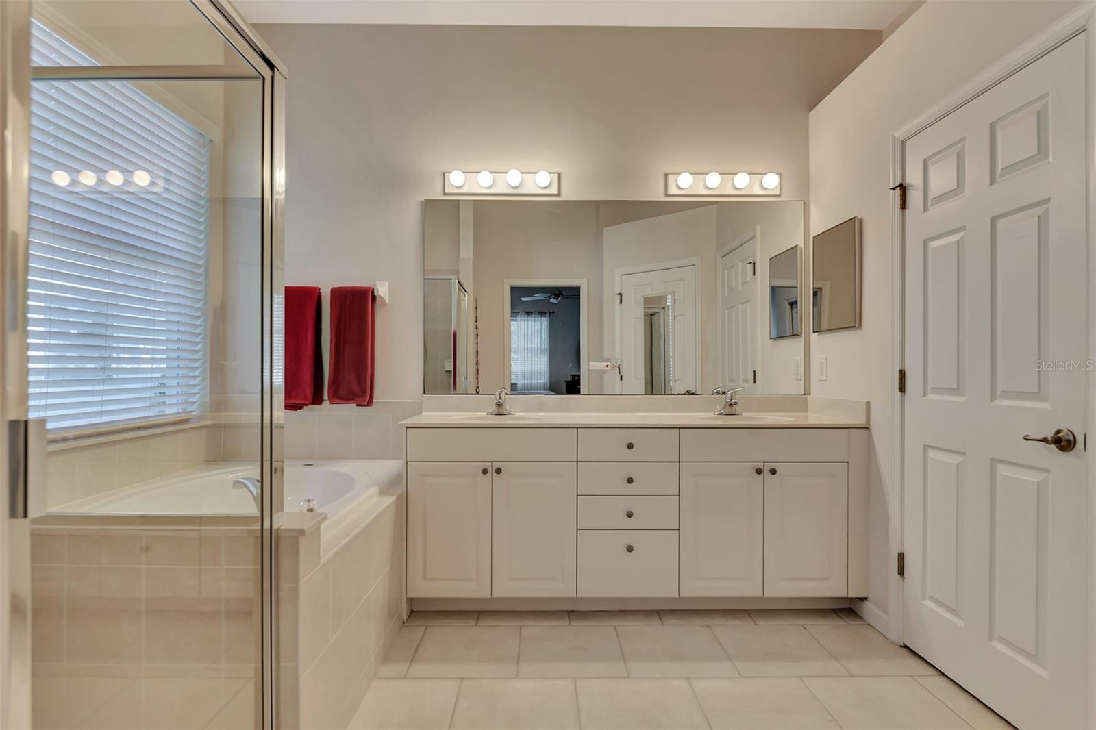 2803 Sawgrass Court