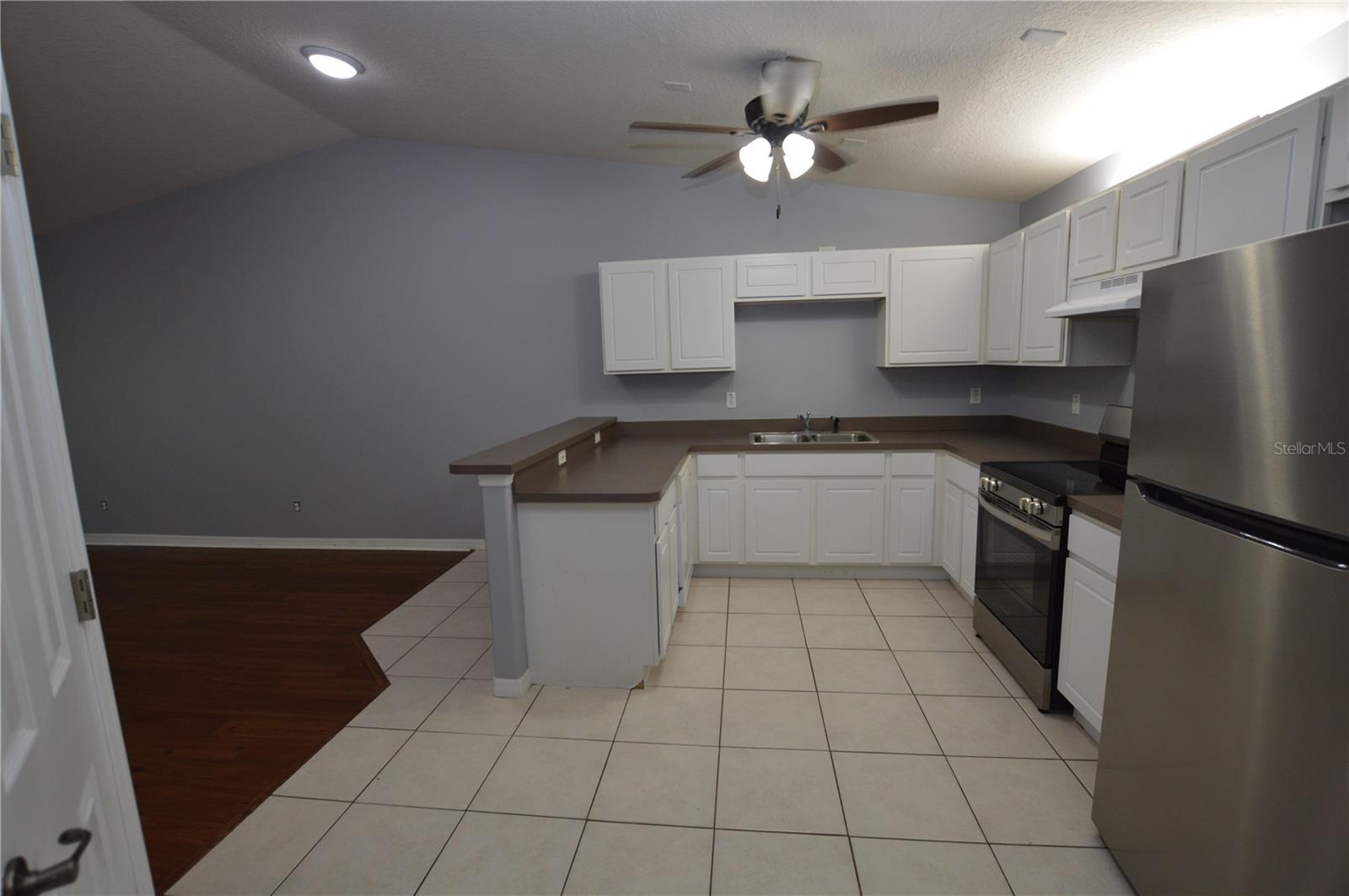 42 Farmsworth Drive A