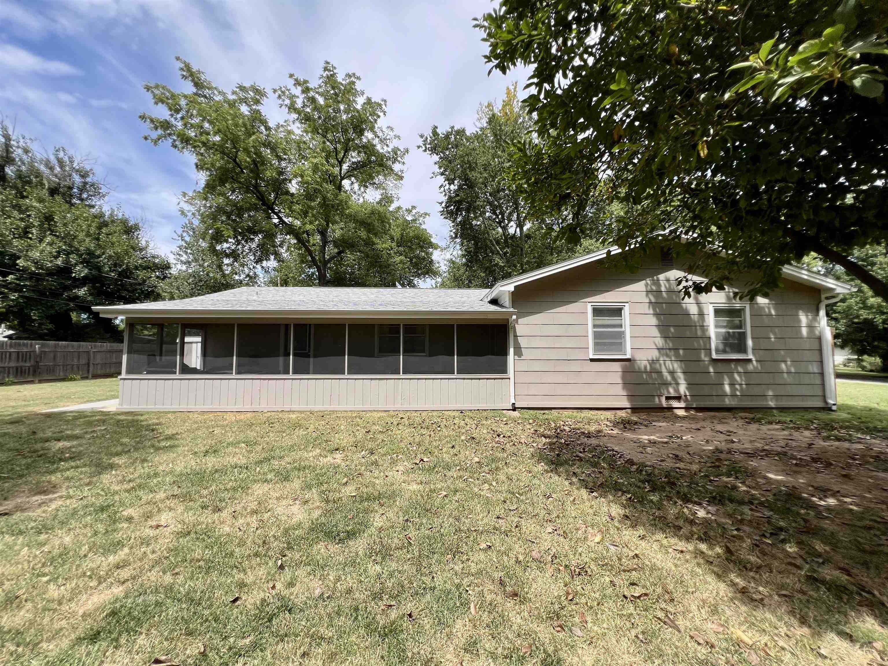 1815 N 9th