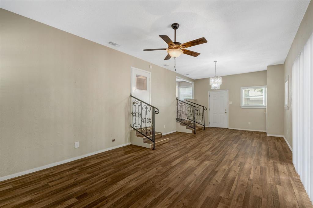 3119 Bertrand Avenue