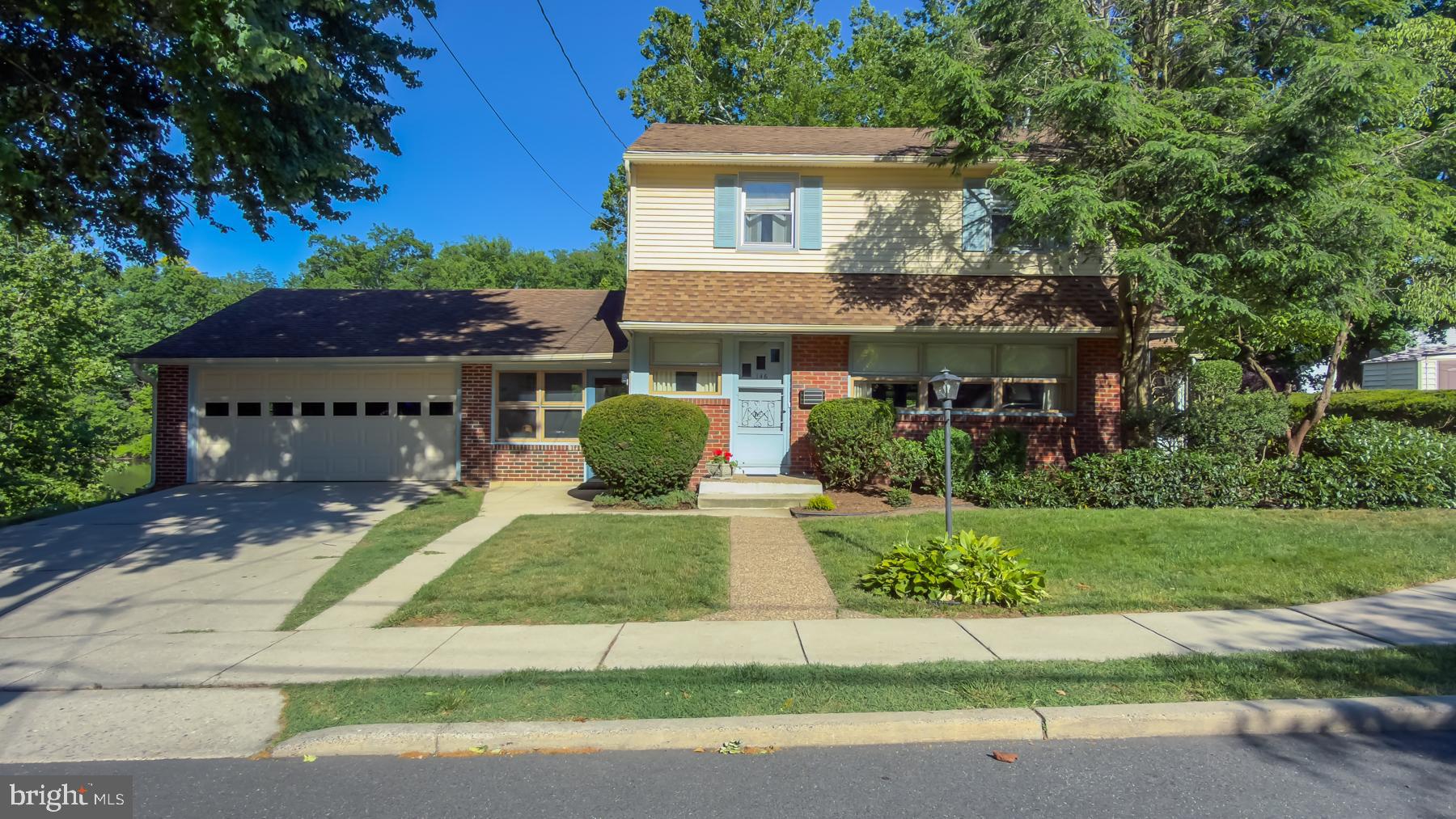 146 N Maple Street