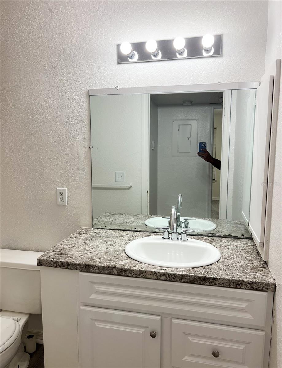 1023 S Hiawassee Road 4013