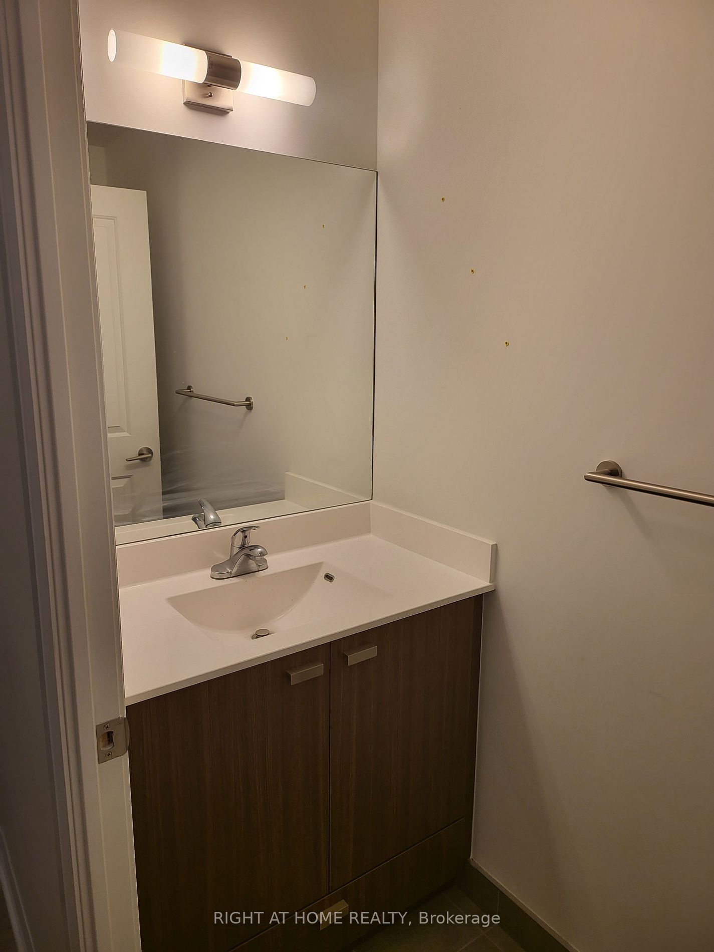 60 Ann O'reilly Rd 464