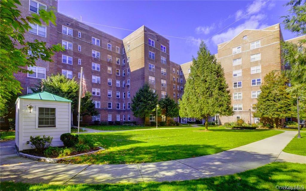 90 Bryant Avenue Embassy -3A