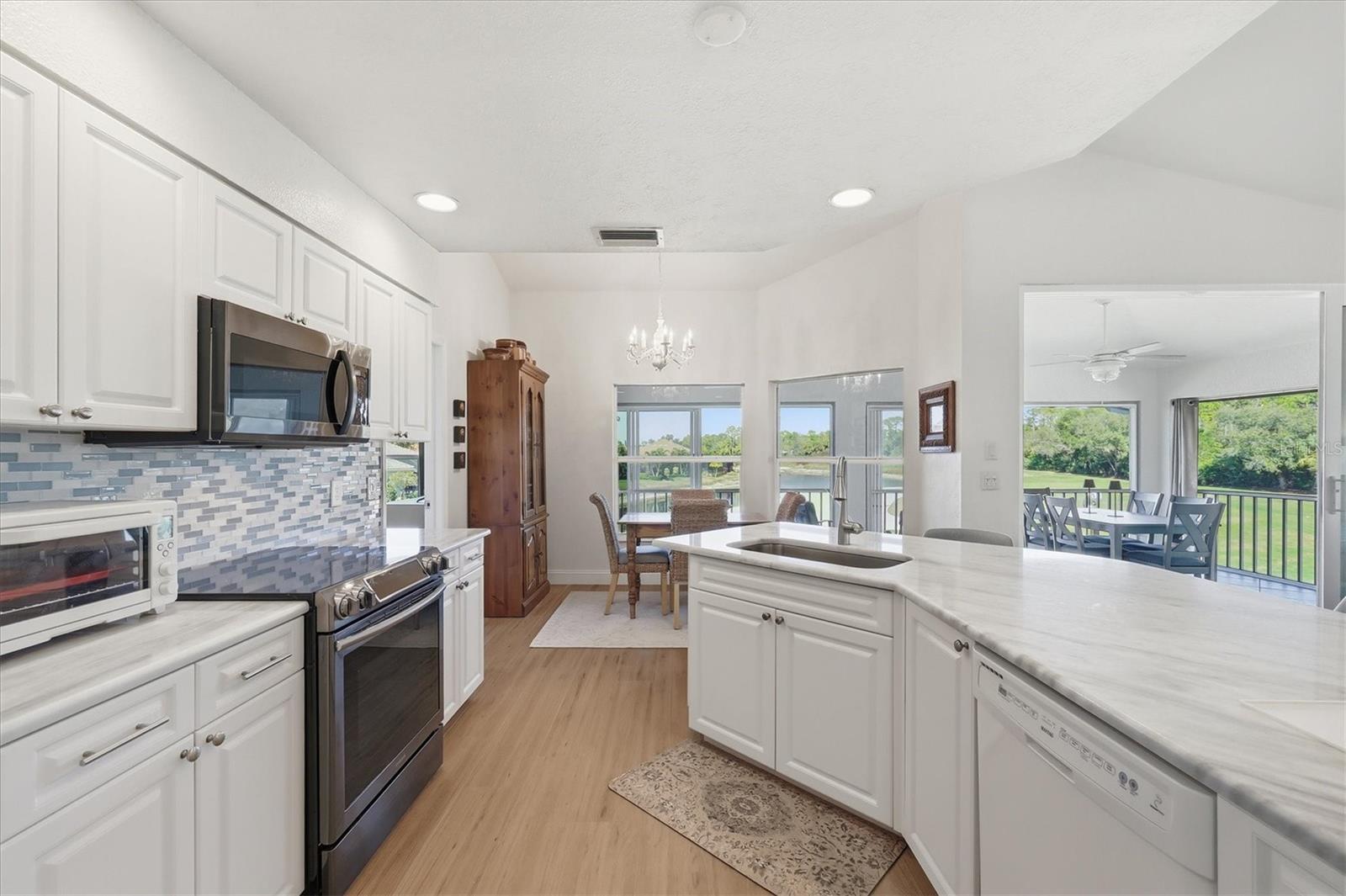 14000 Willow Glen Court 208