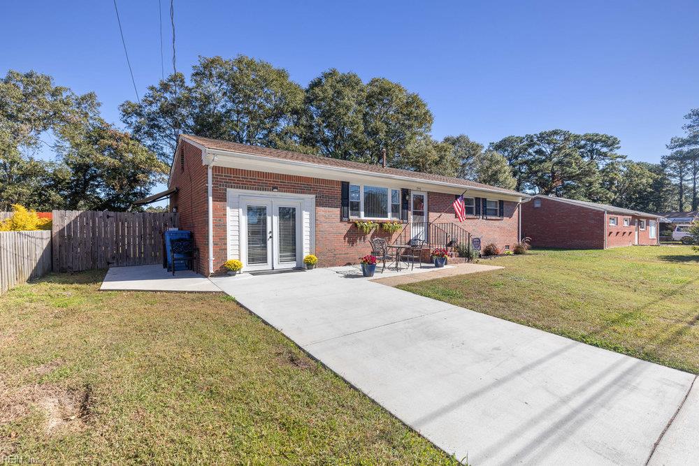 3940 Starboard Road, Chesapeake, VA 