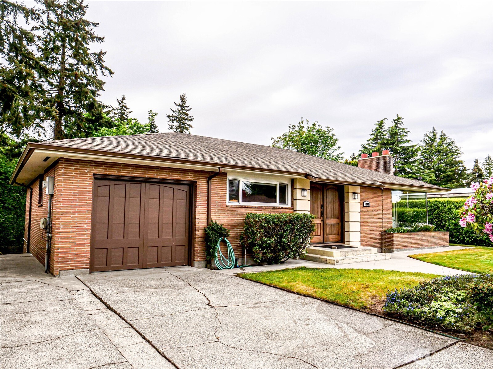 1709 NW 99th Street