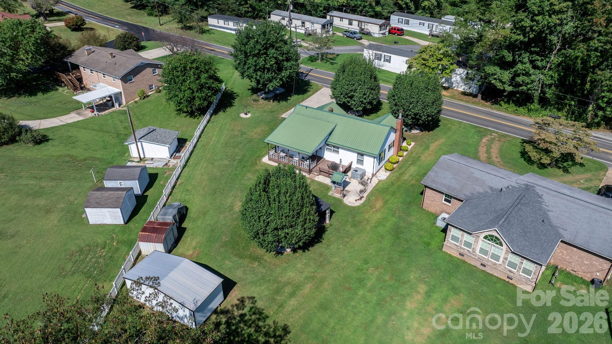 2008 Walt Arney Road
