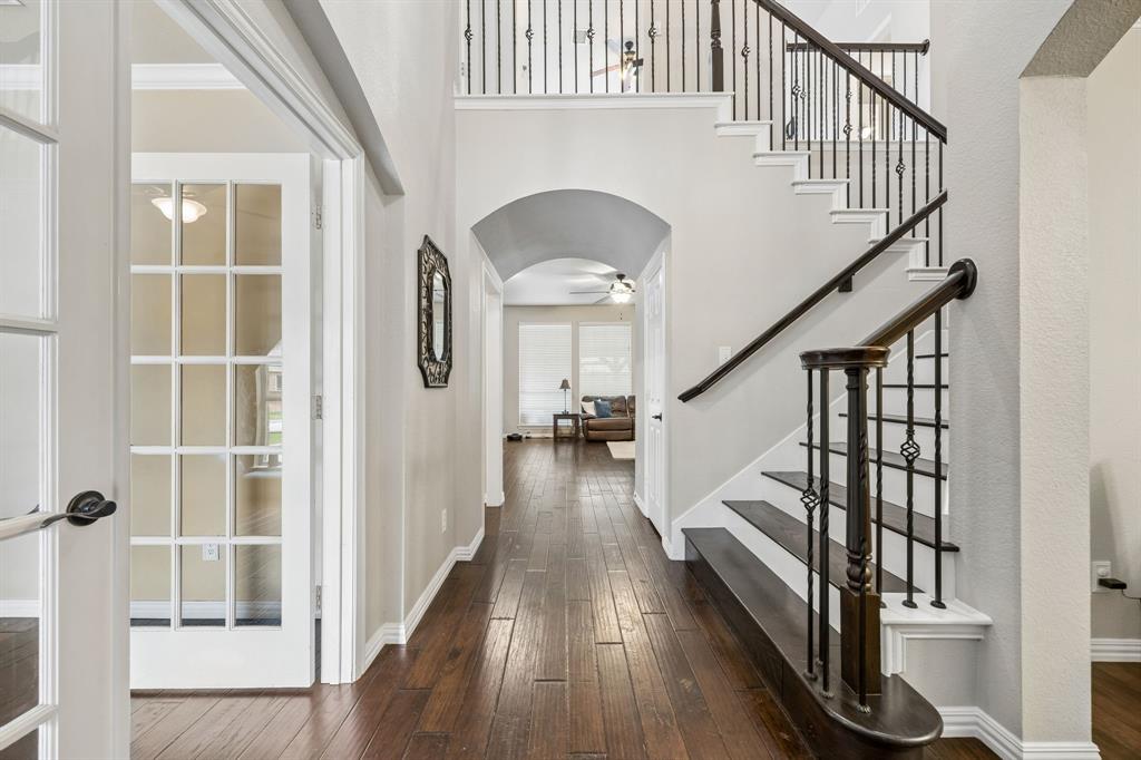 1607 Wood Creek Lane