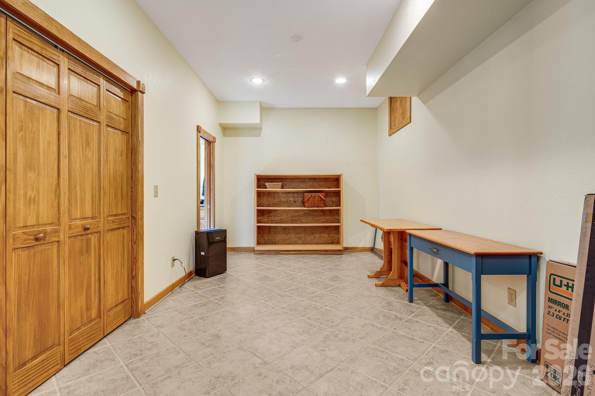 20 Stony Crest Drive