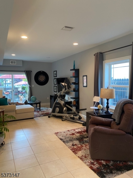 213 Edgar Pl