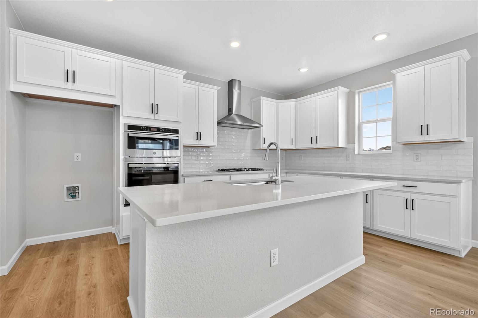 4334 Ridgewalk Point