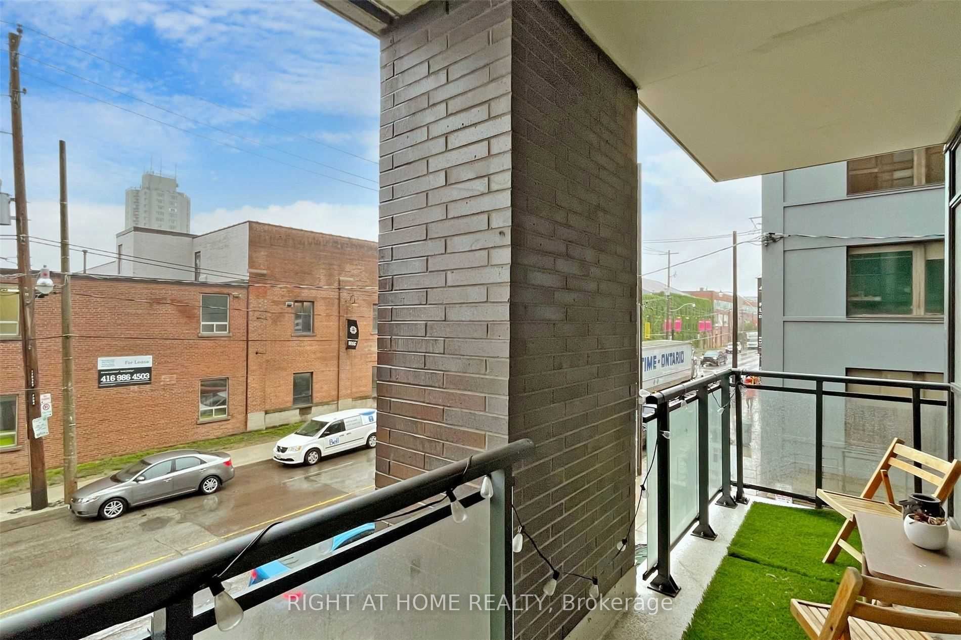 1190 E Dundas St 220