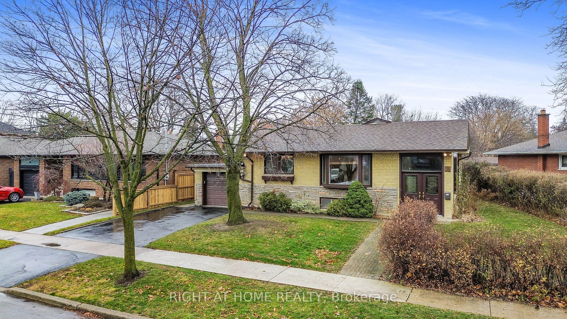 74 Cornerbrook Dr