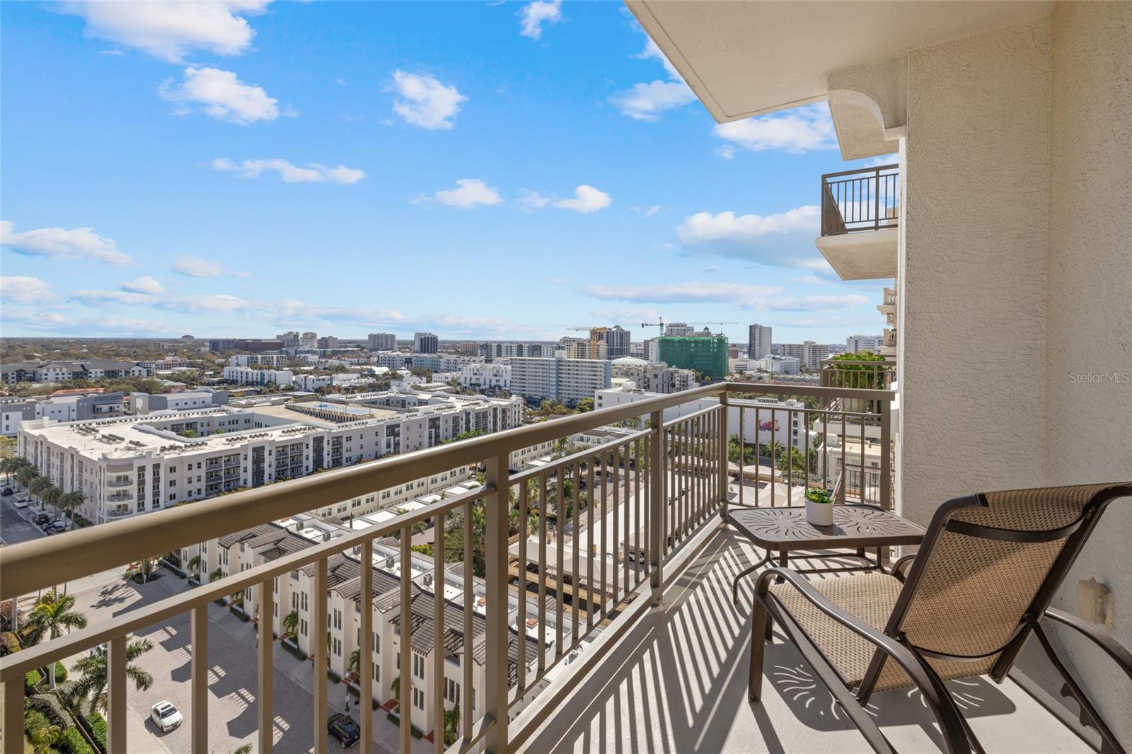 800 N Tamiami Trail 1512