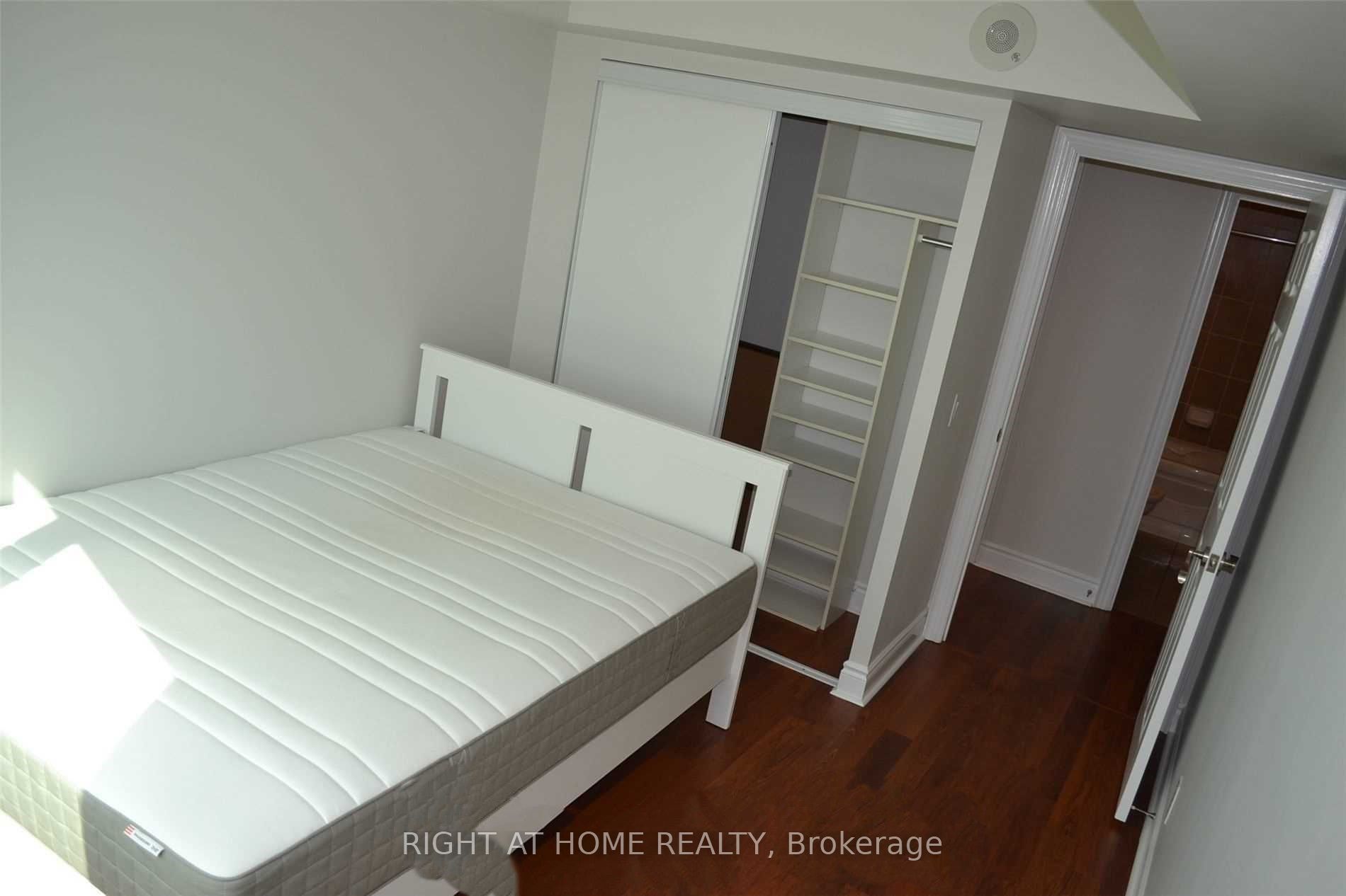 25 Greenview Ave 2319