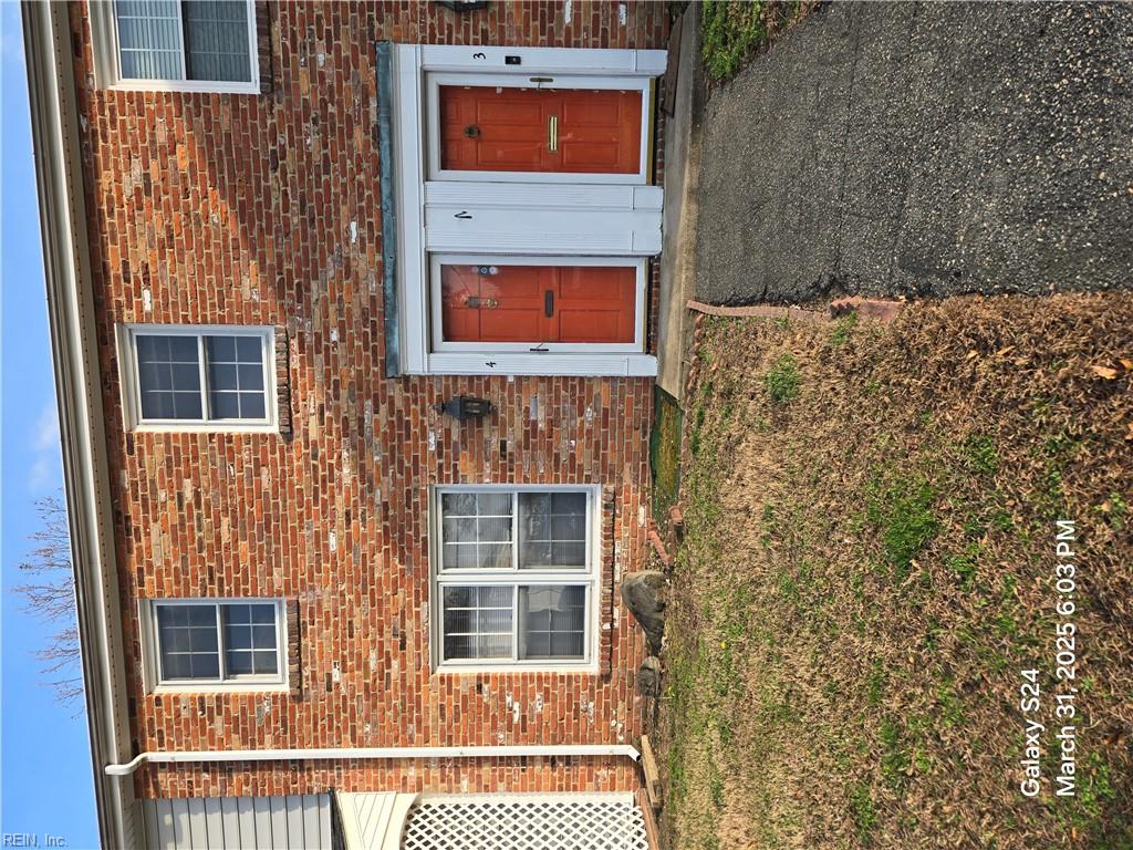 4 Towne Square Drive, Newport News, VA 