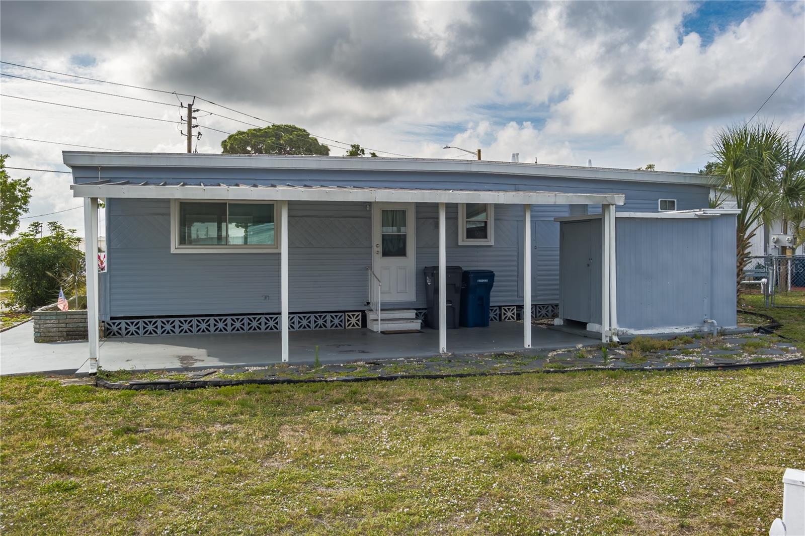 504 50th Avenue Dr W Avenue W