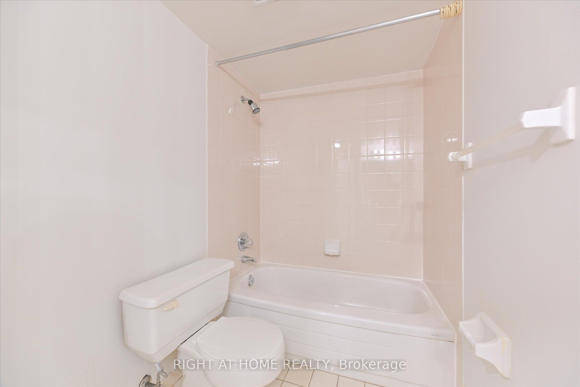 350 W Rathburn Rd 1107