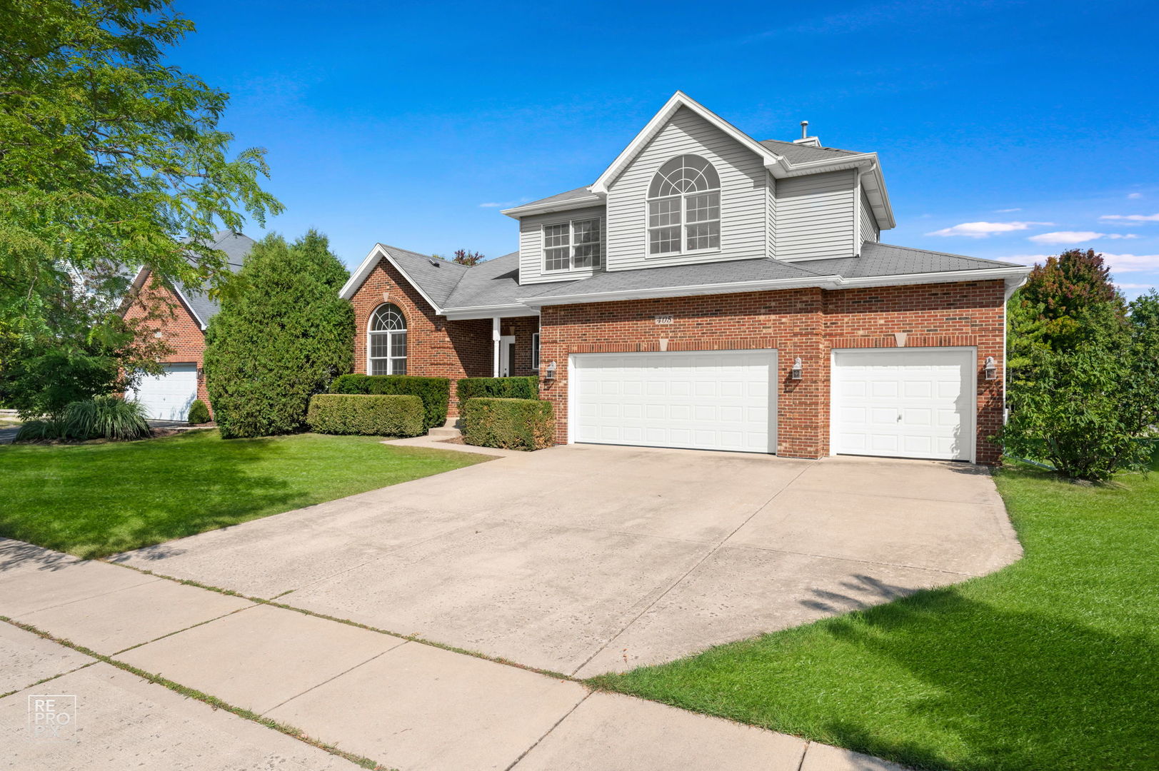 Beautiful and spacious 4 bedroom, 2.1 bath home. Freshly painted throughout with vaulted and tray ceilings, hardwood floors, and elegant arched windows and doorways. Features a 3-car garage and private backyard. Located in Deerpath Creek, just minutes from downtown Oswego.