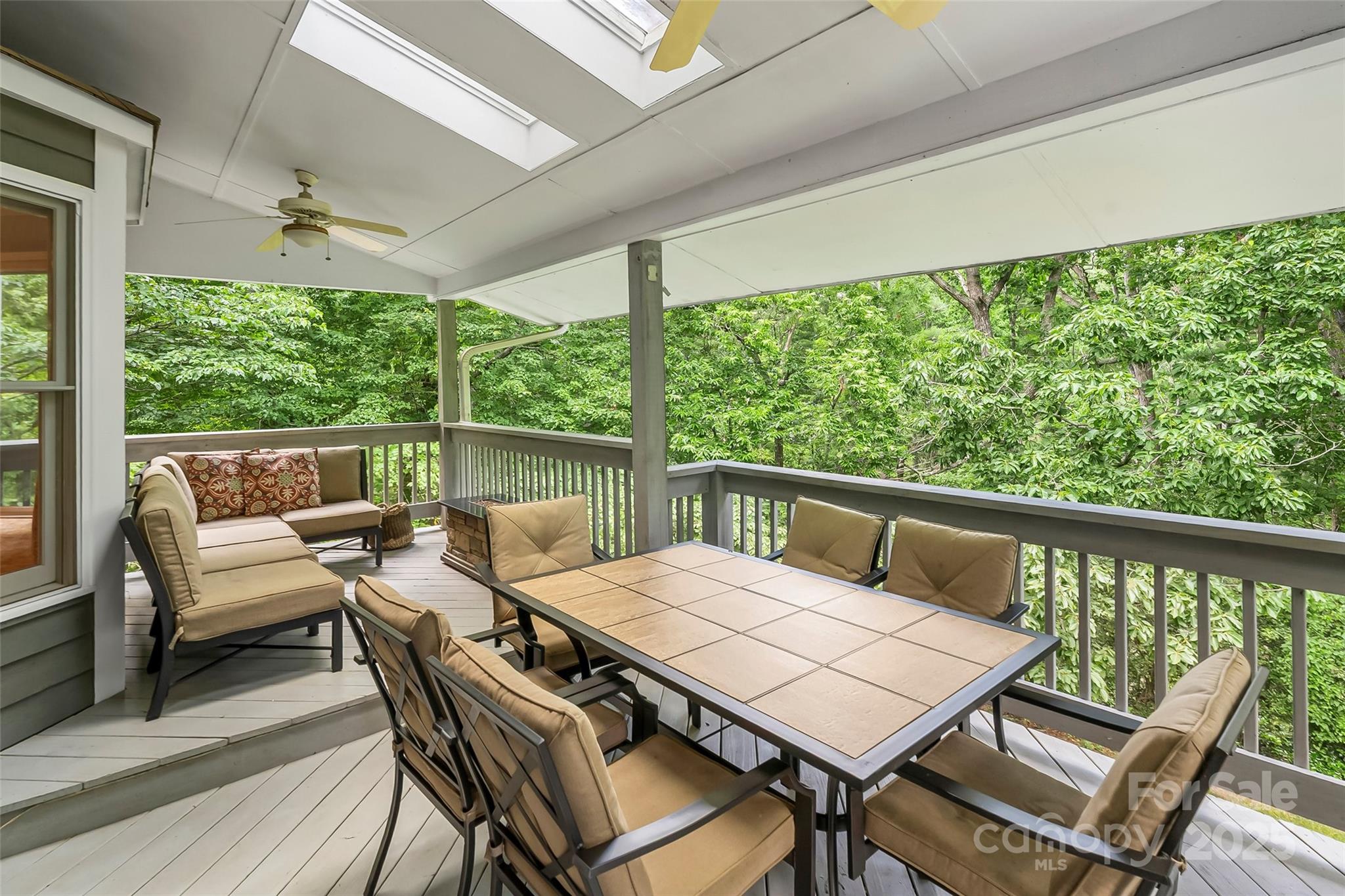 23 Forest Edge Drive