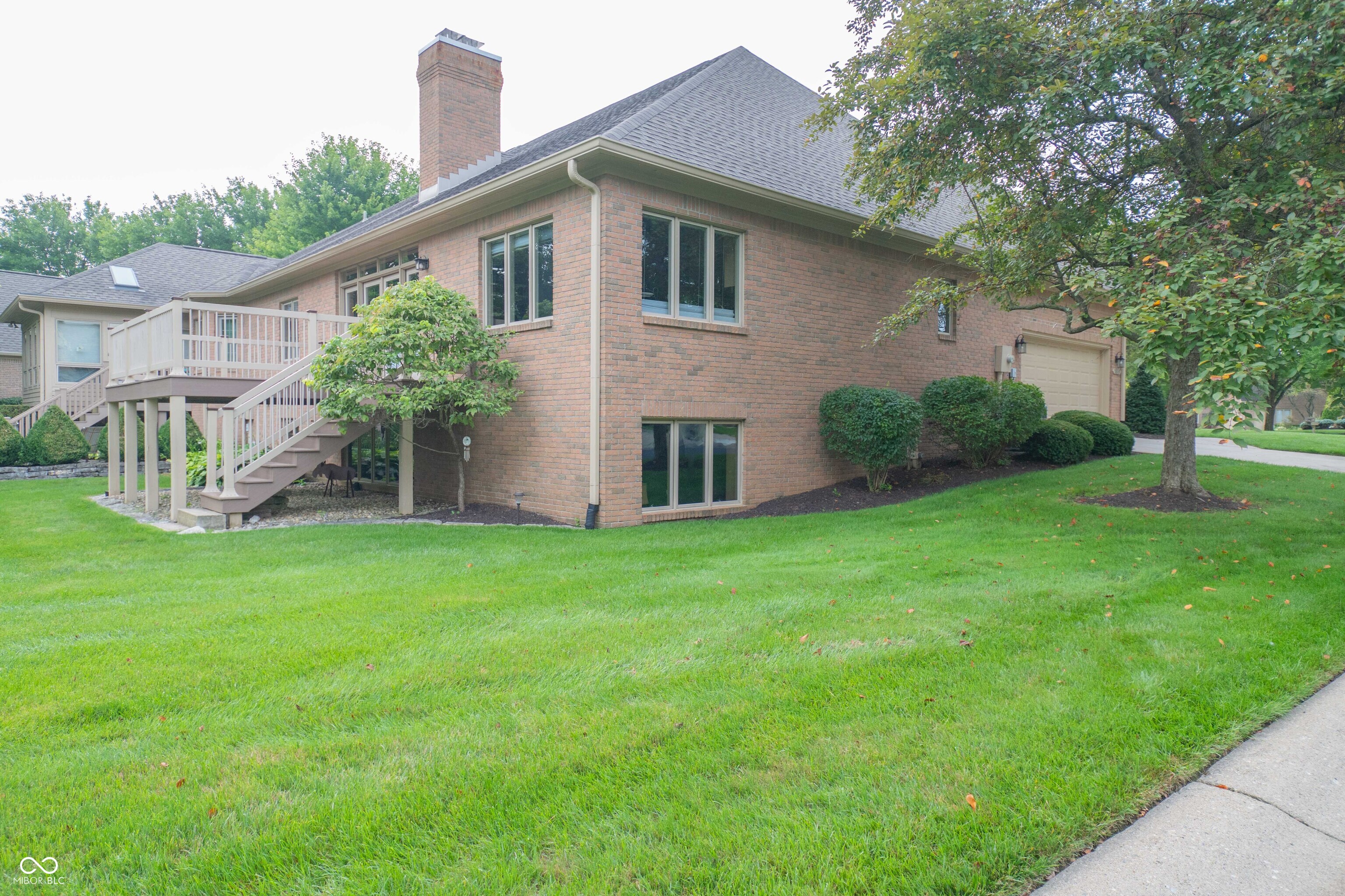 1851 Broadleaf Court