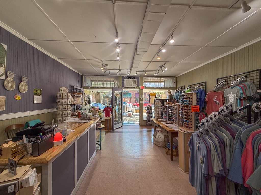 307 Mason Ave