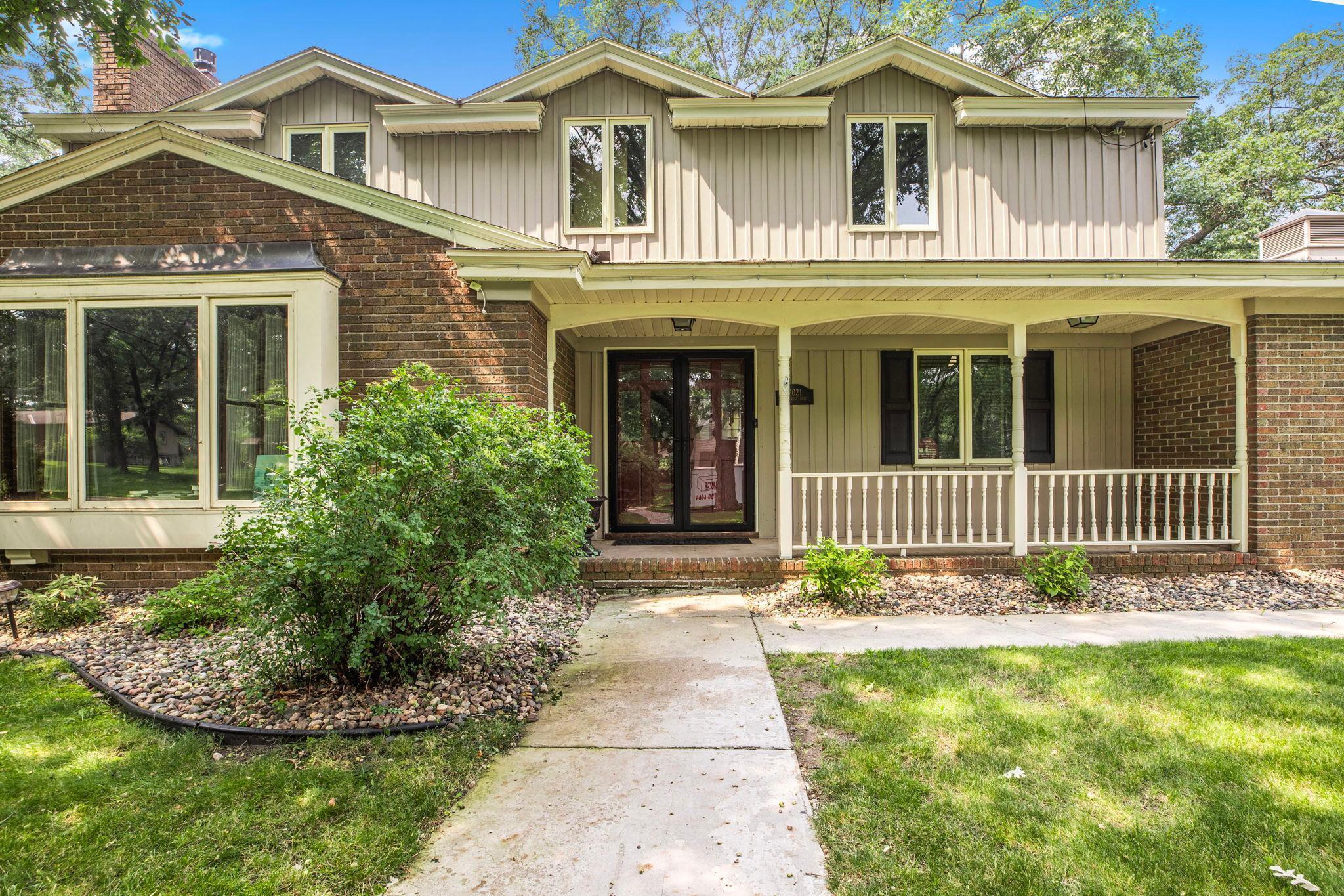 2021 Hillcrest Drive