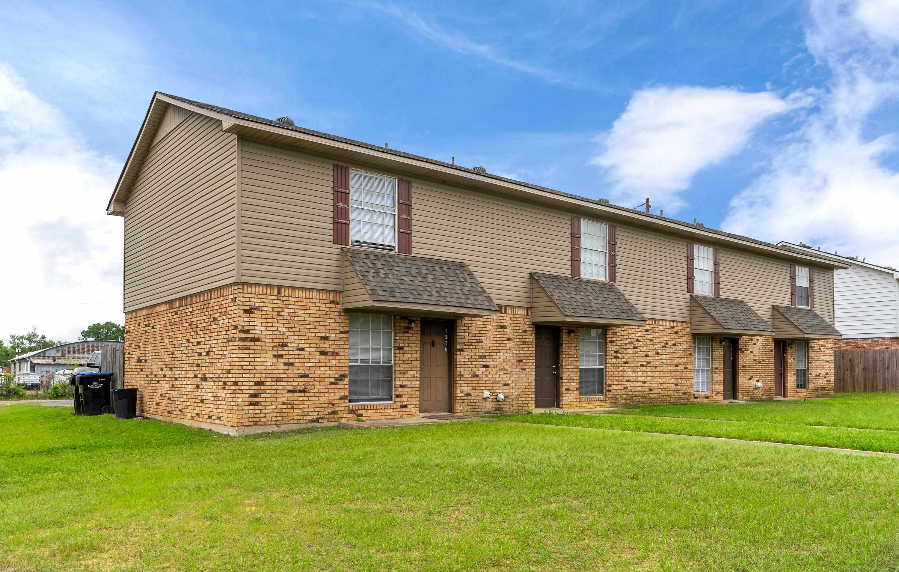 1230-1256 Meadowview Dr.