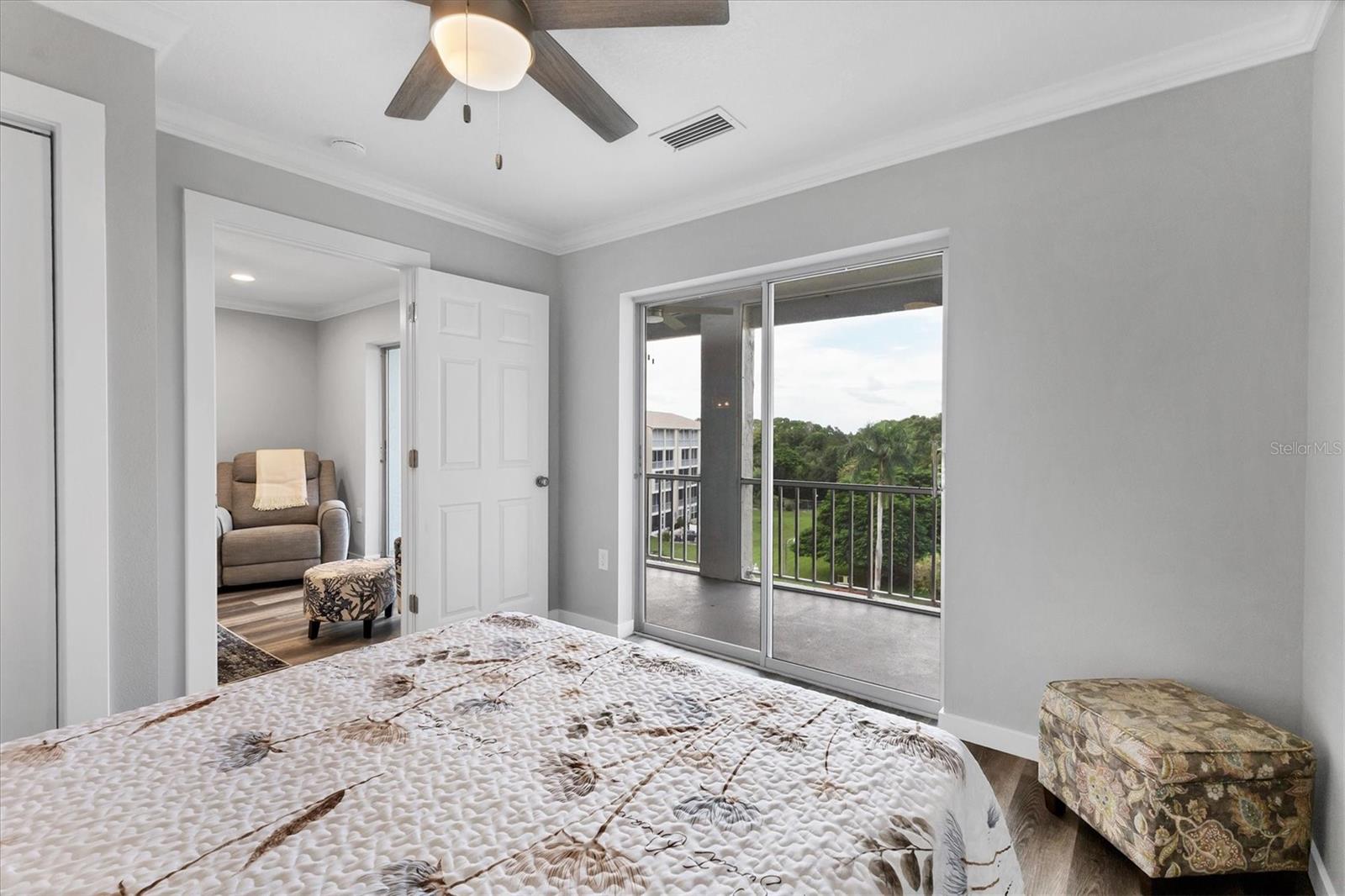 3661 Lake Bayshore Drive 507J