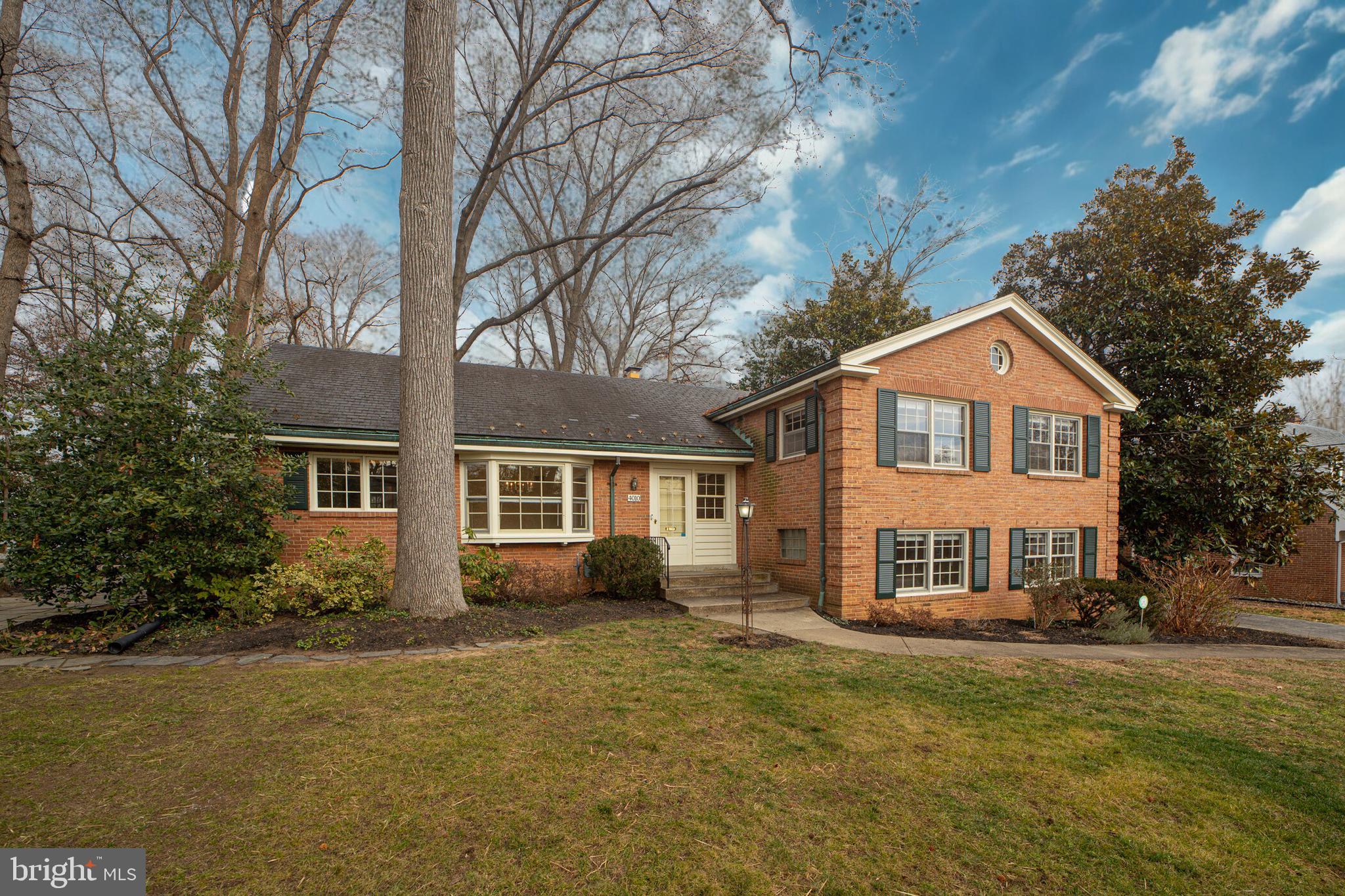 4010 Van Buren Street