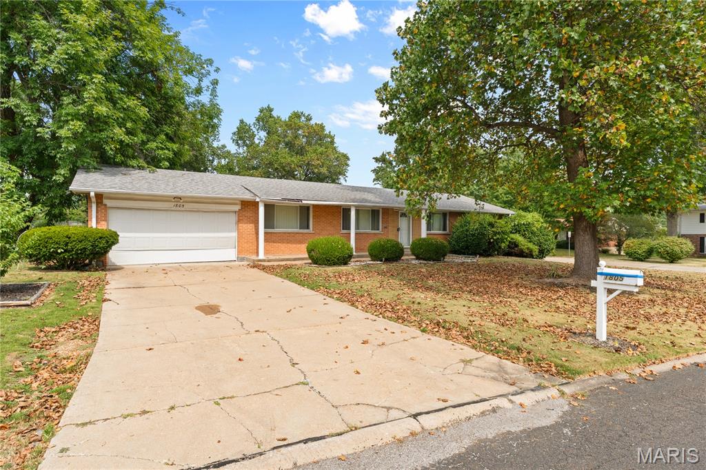 1805 Claudine Drive