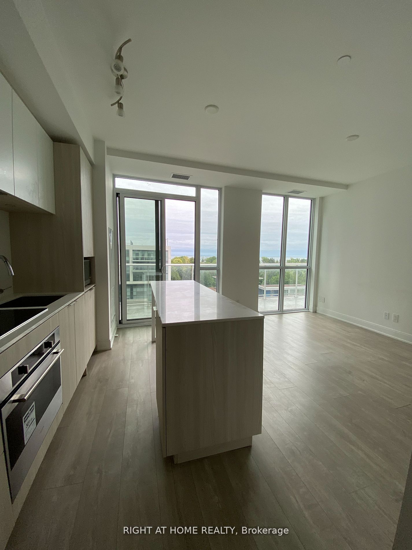 70 W Annie Craig Dr 413