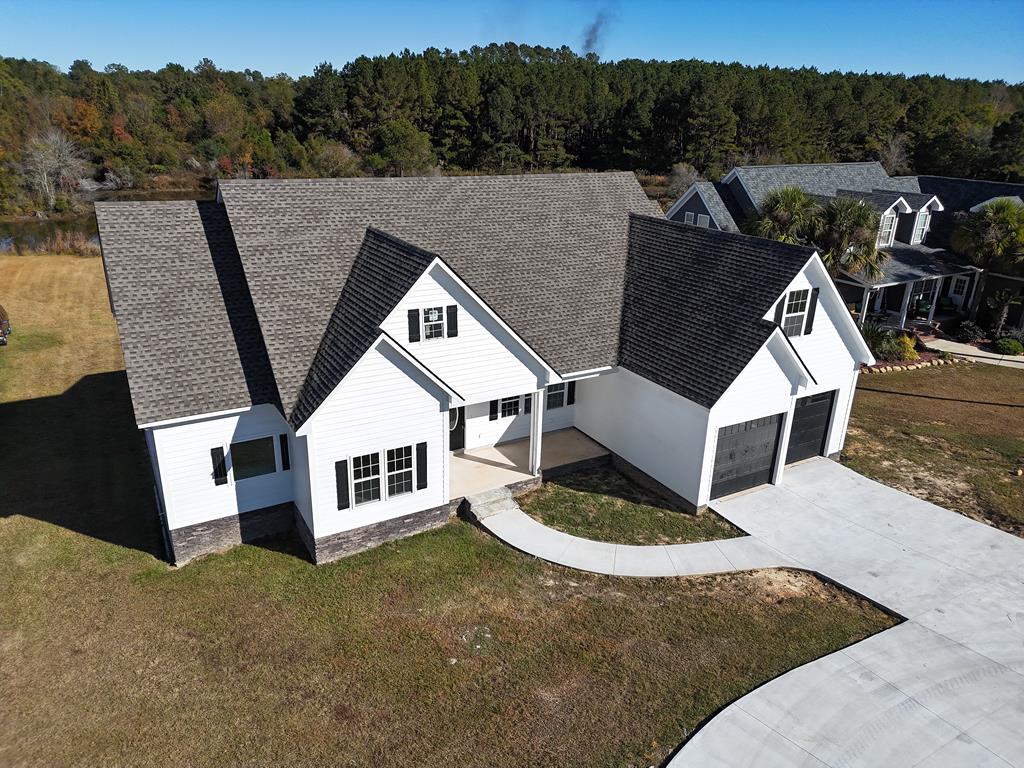 New Construction Home on the Water! You have to see this 3BR/3Bath home, with bonus room that can easily be used as a 4th bedroom. Buyer can choose cabinets and flooring. For pre-sale, call your favorite Realtor TODAY!