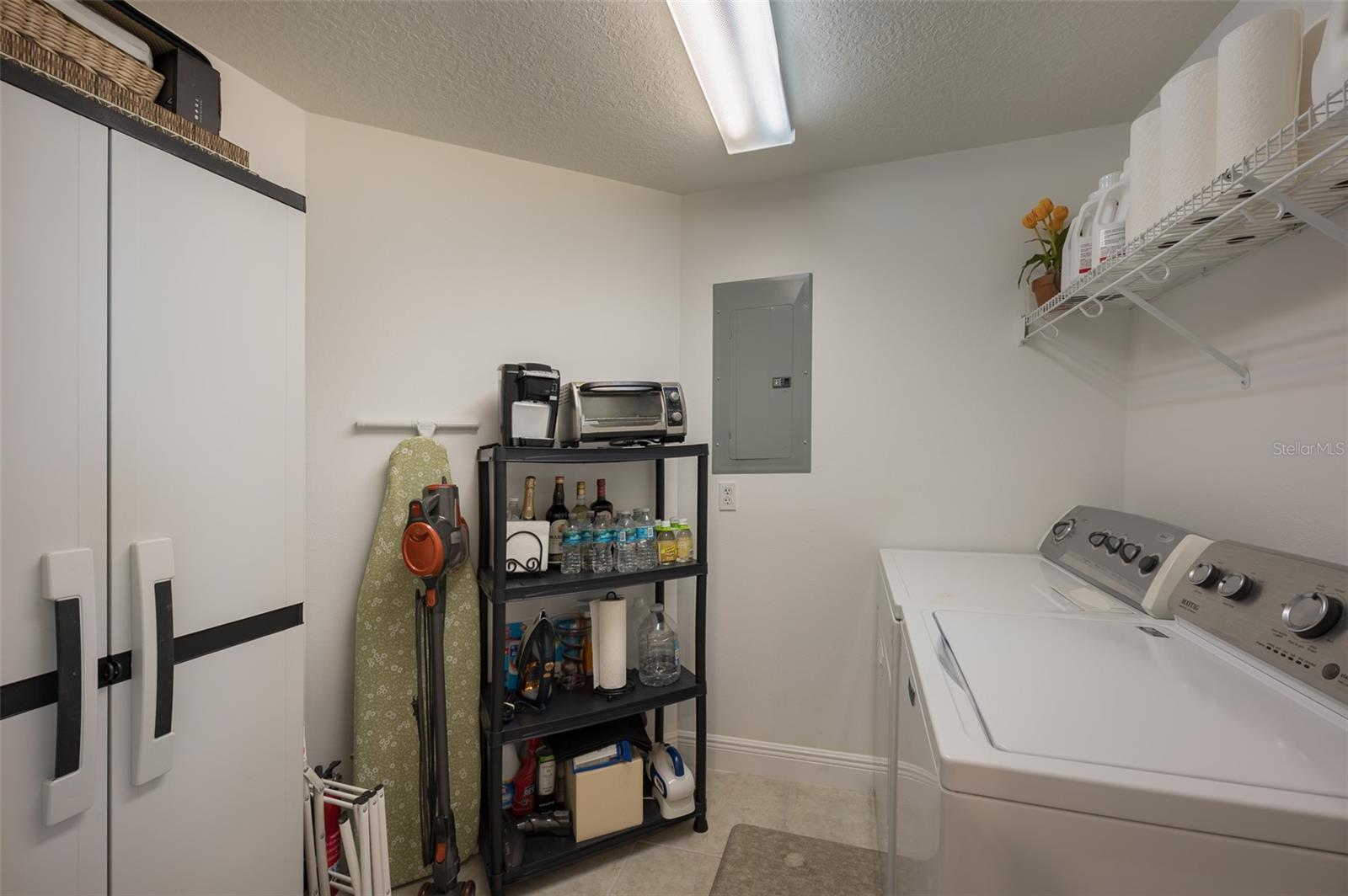 800 N Tamiami Trail 815