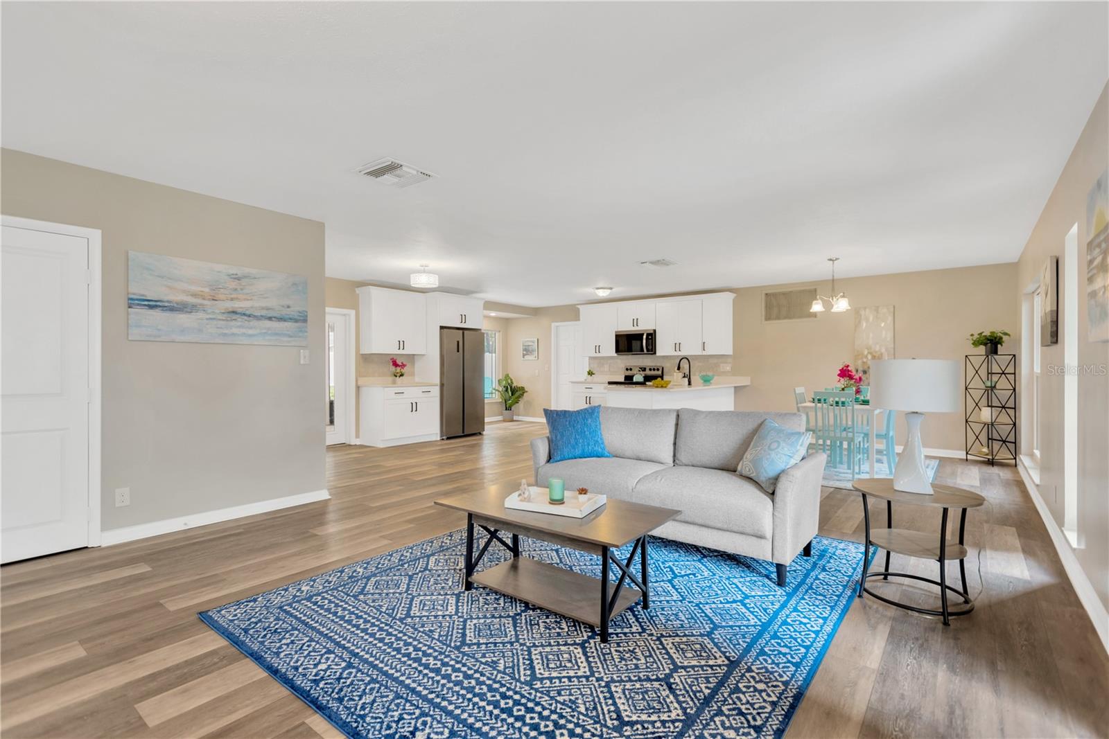 704 Childers Loop