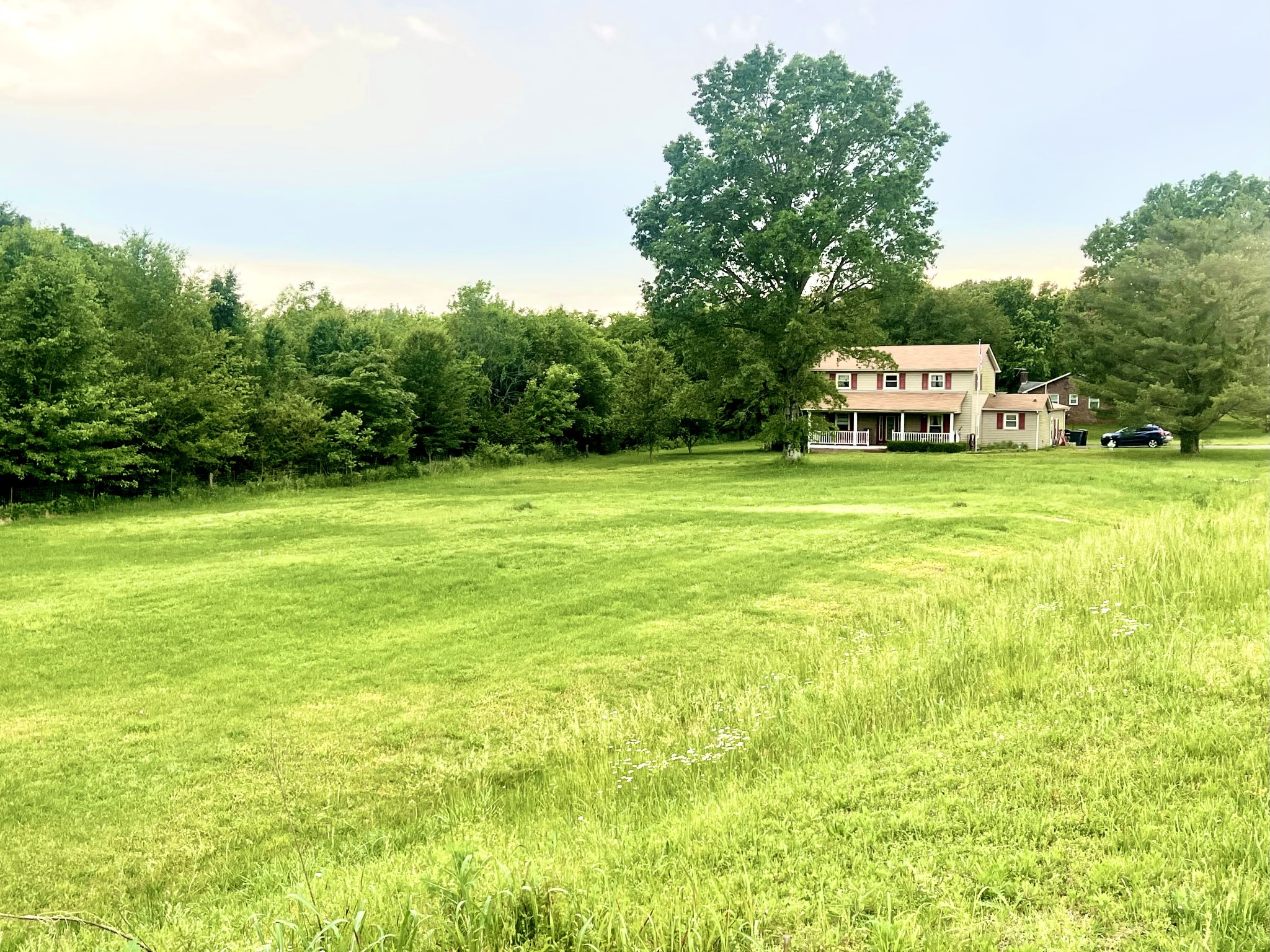 105 Juniper Dr