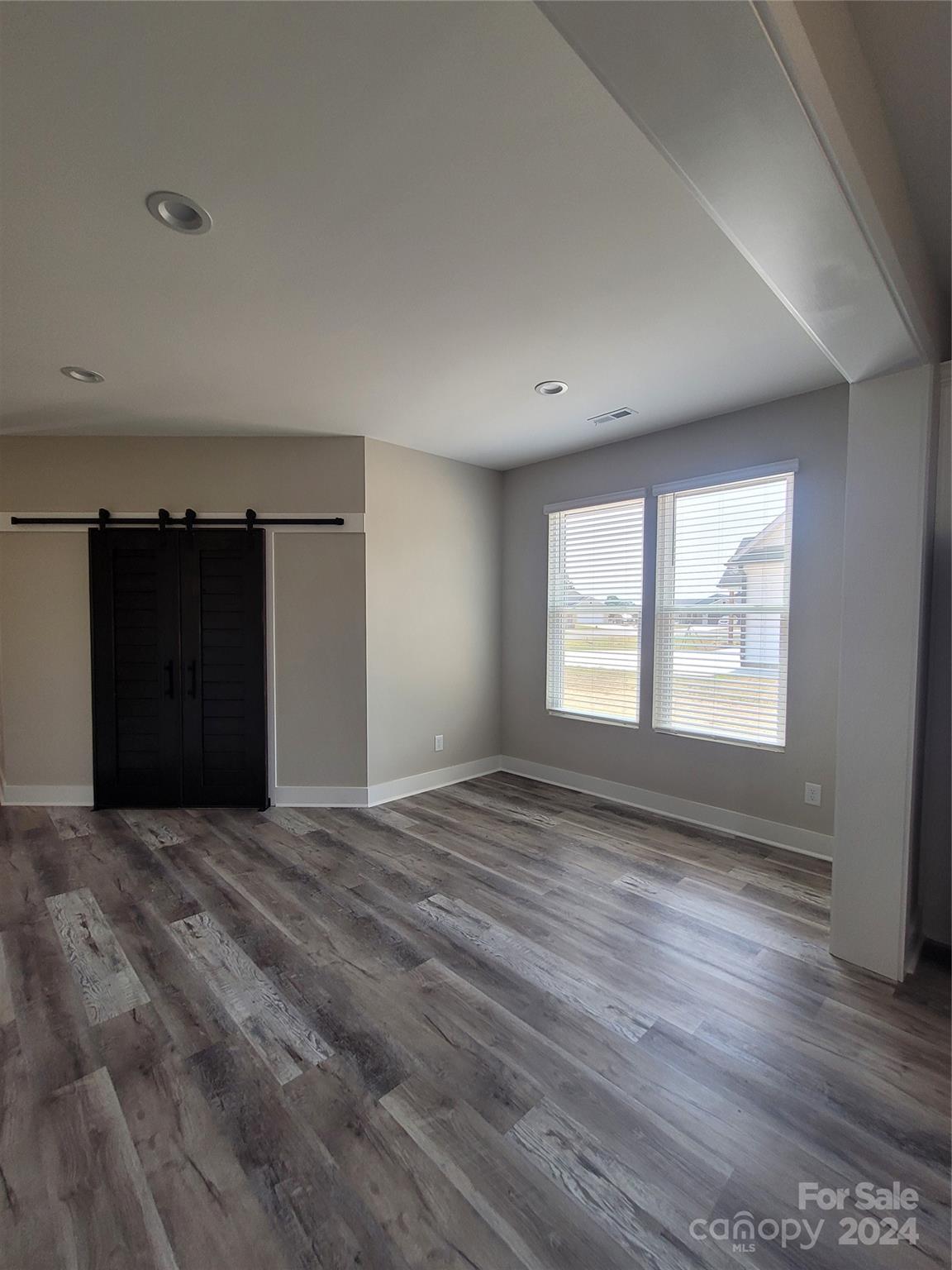 27687 Taylor Lane