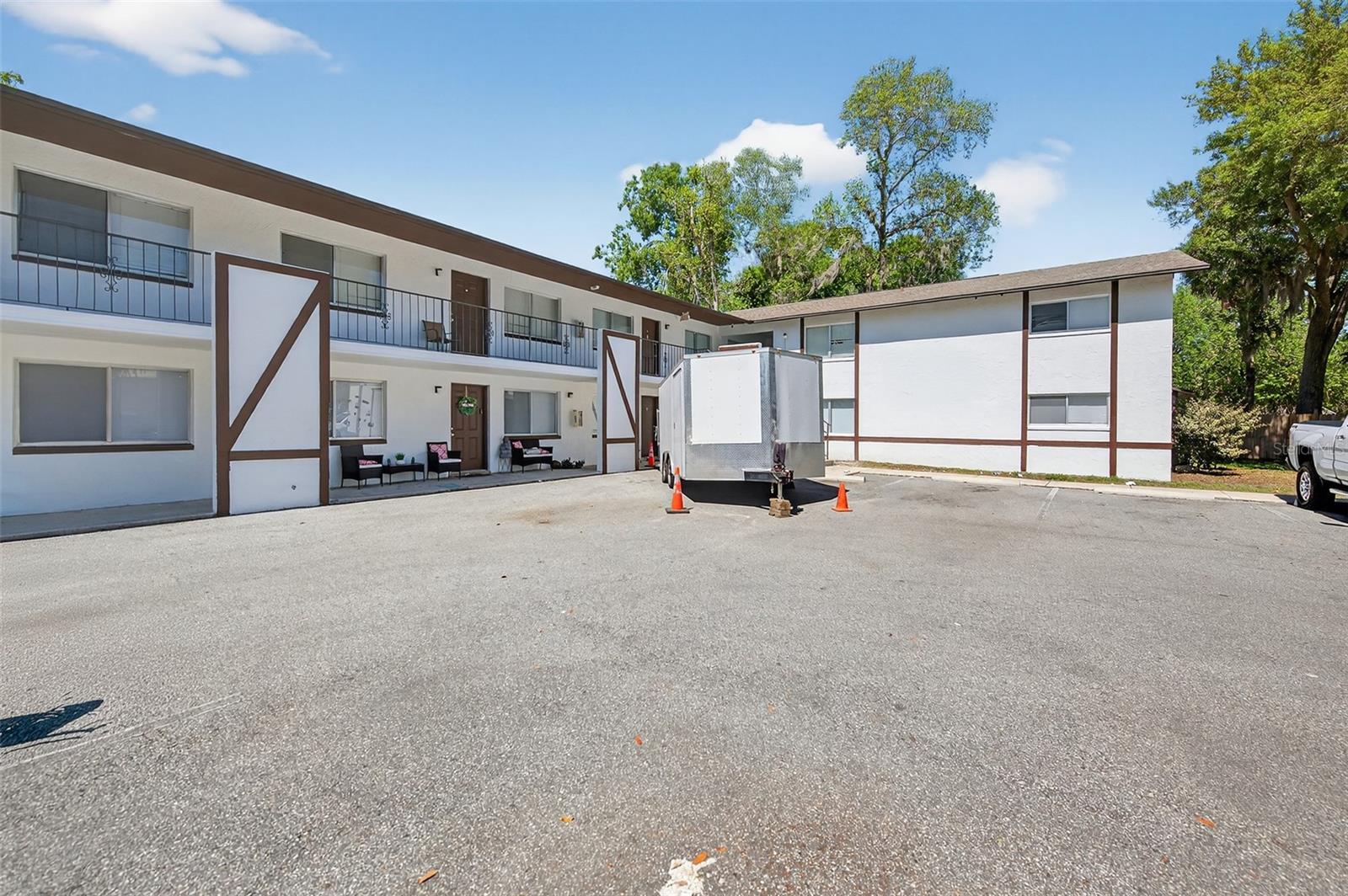 1216 Kennedy Road