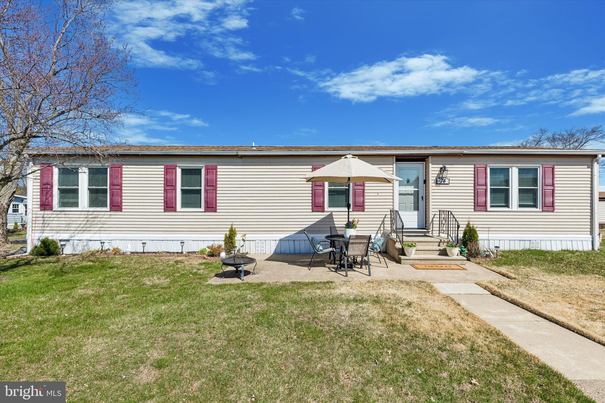 74 Longwood Pl  
