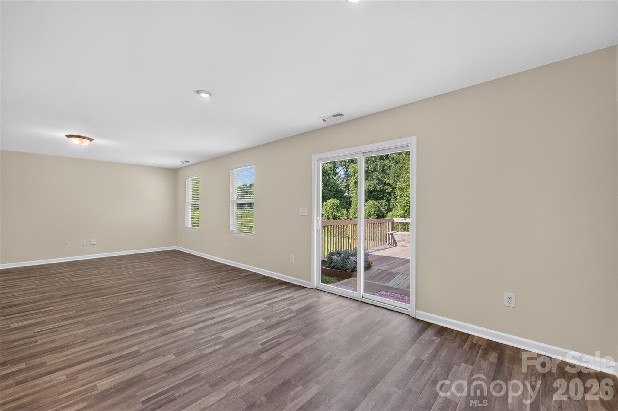 1475 Cannan Mountain Drive