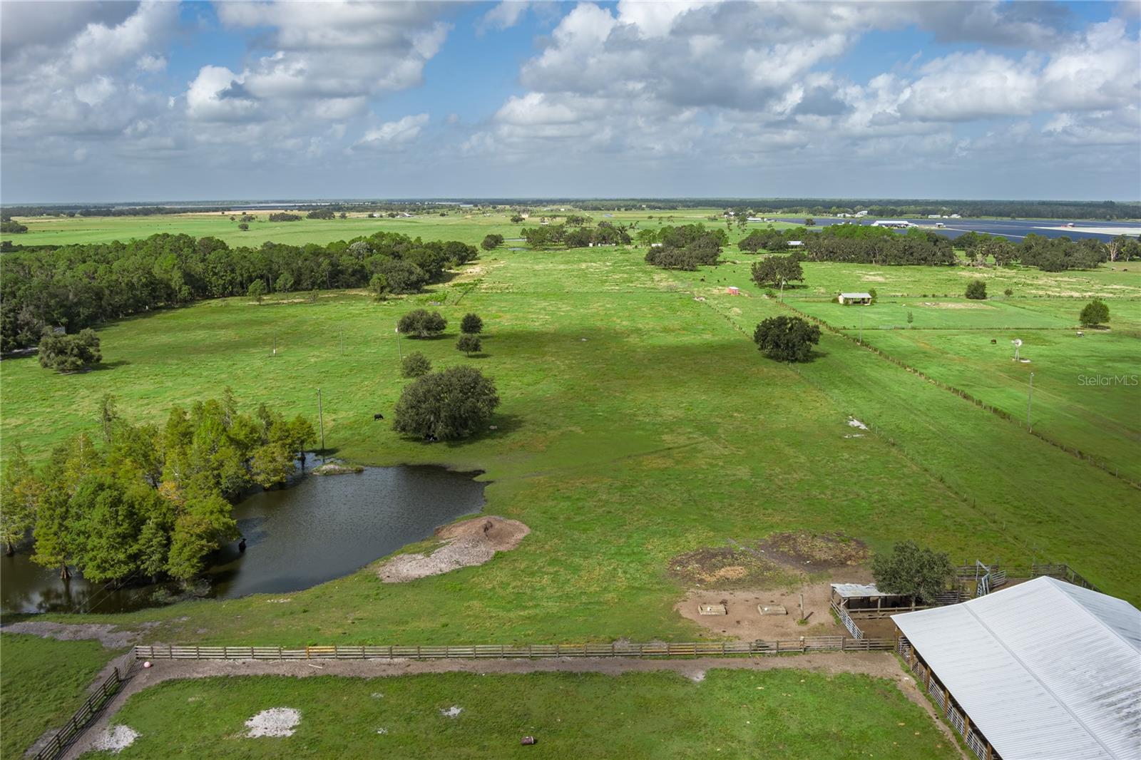 1126 & 1144 County Road 665