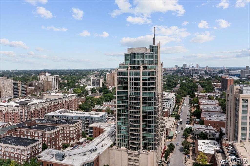 4909 Laclede Avenue 2103