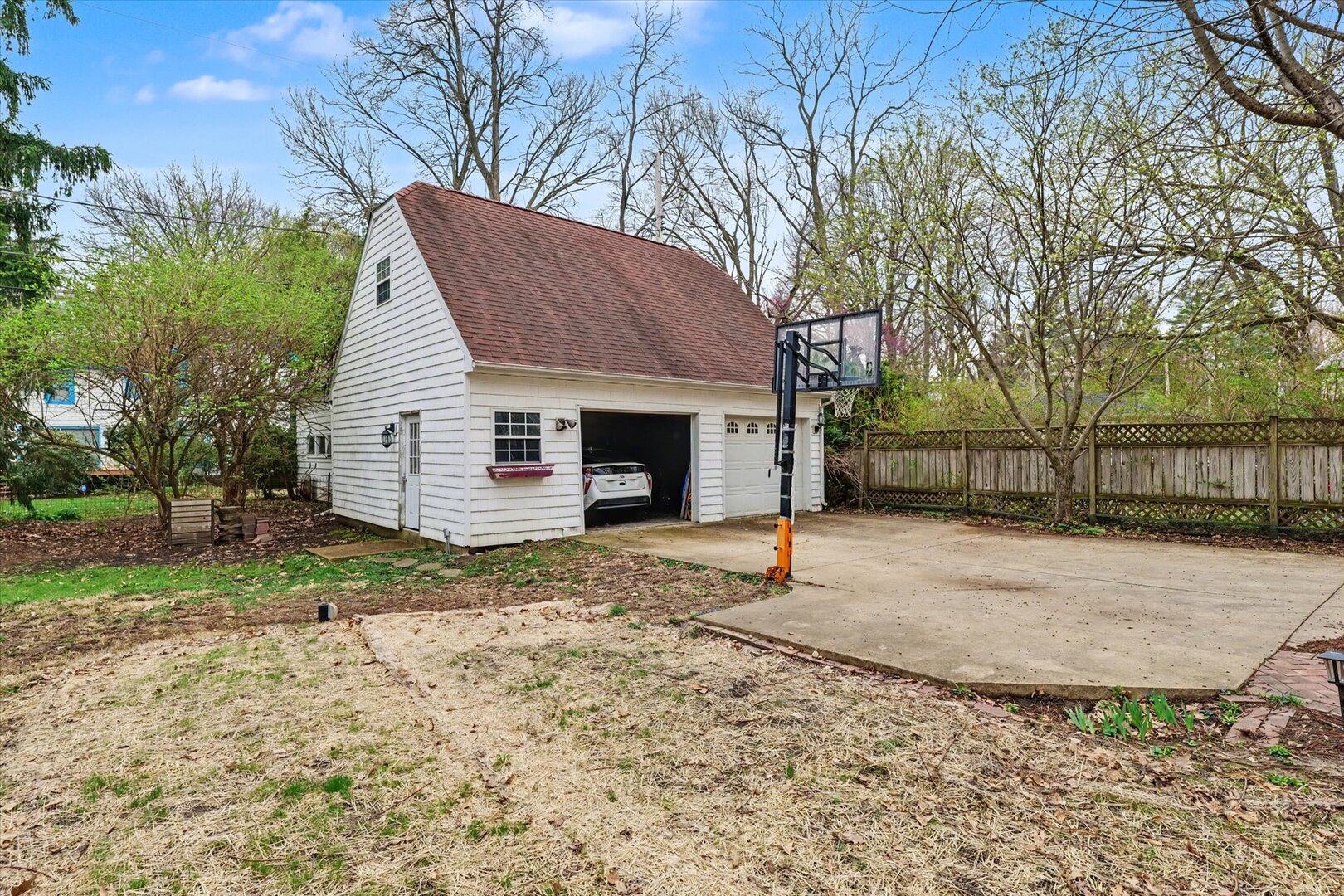 705 W Michigan Avenue