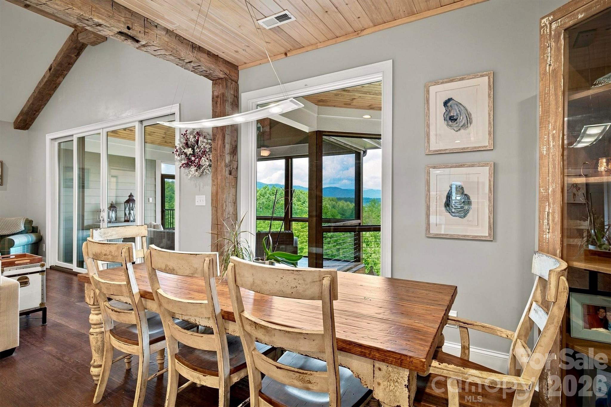 5504 Cedar Cove Way