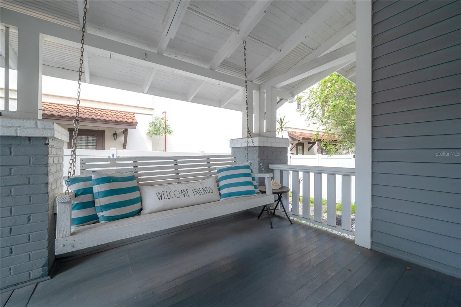 2921 W El Prado Boulevard