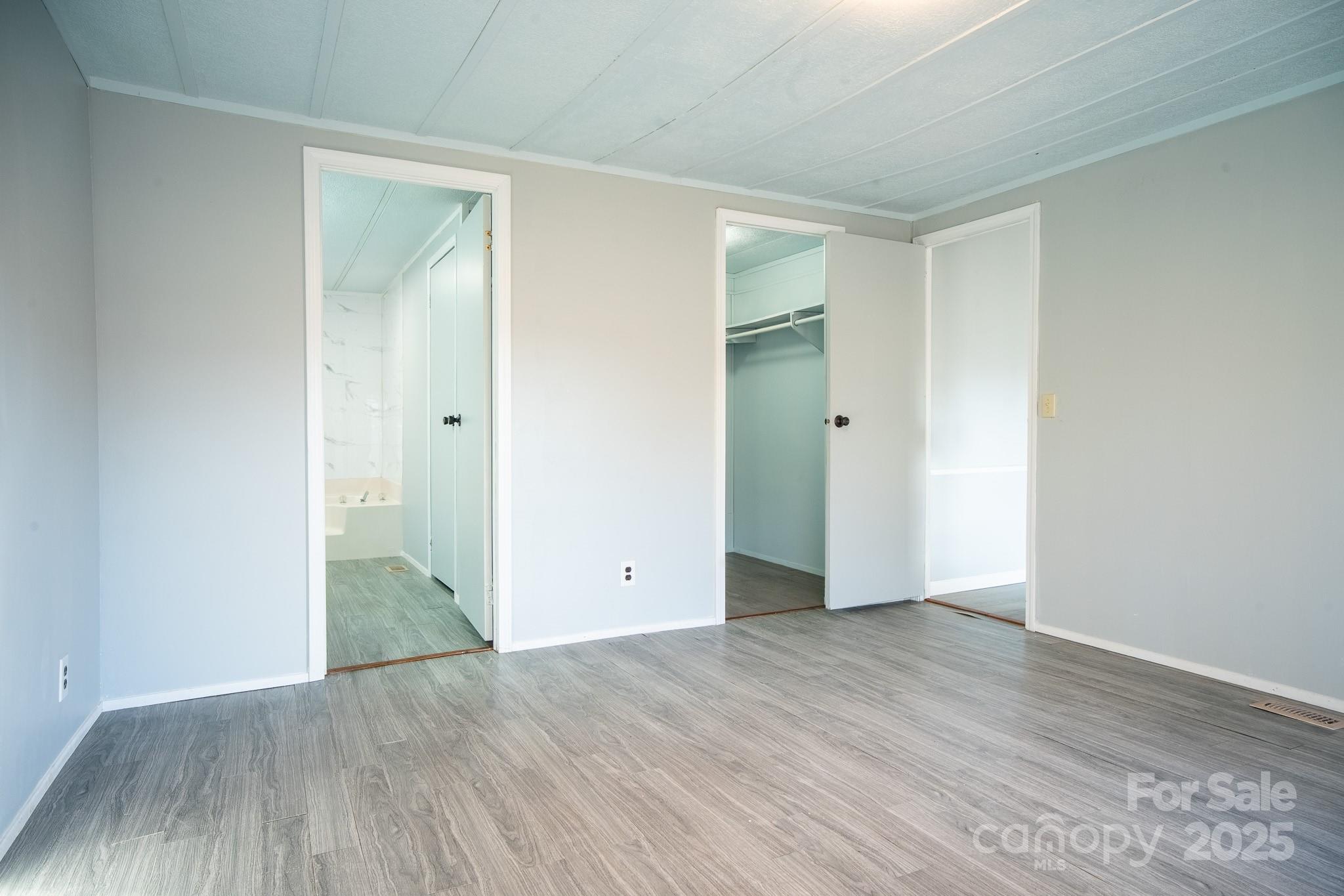 50 N Duncan Hill Lane