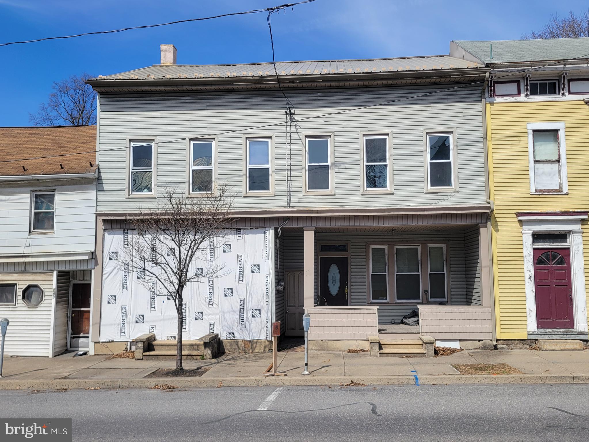 255 Un St  