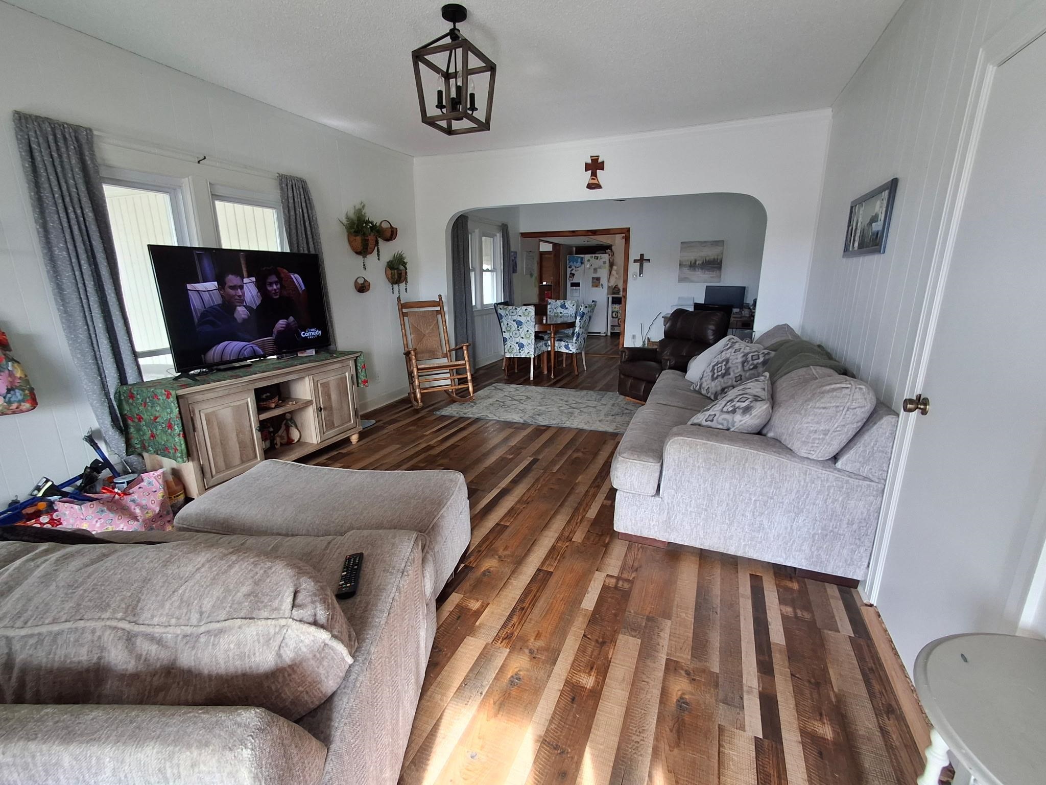 6946 Sunset Dr.