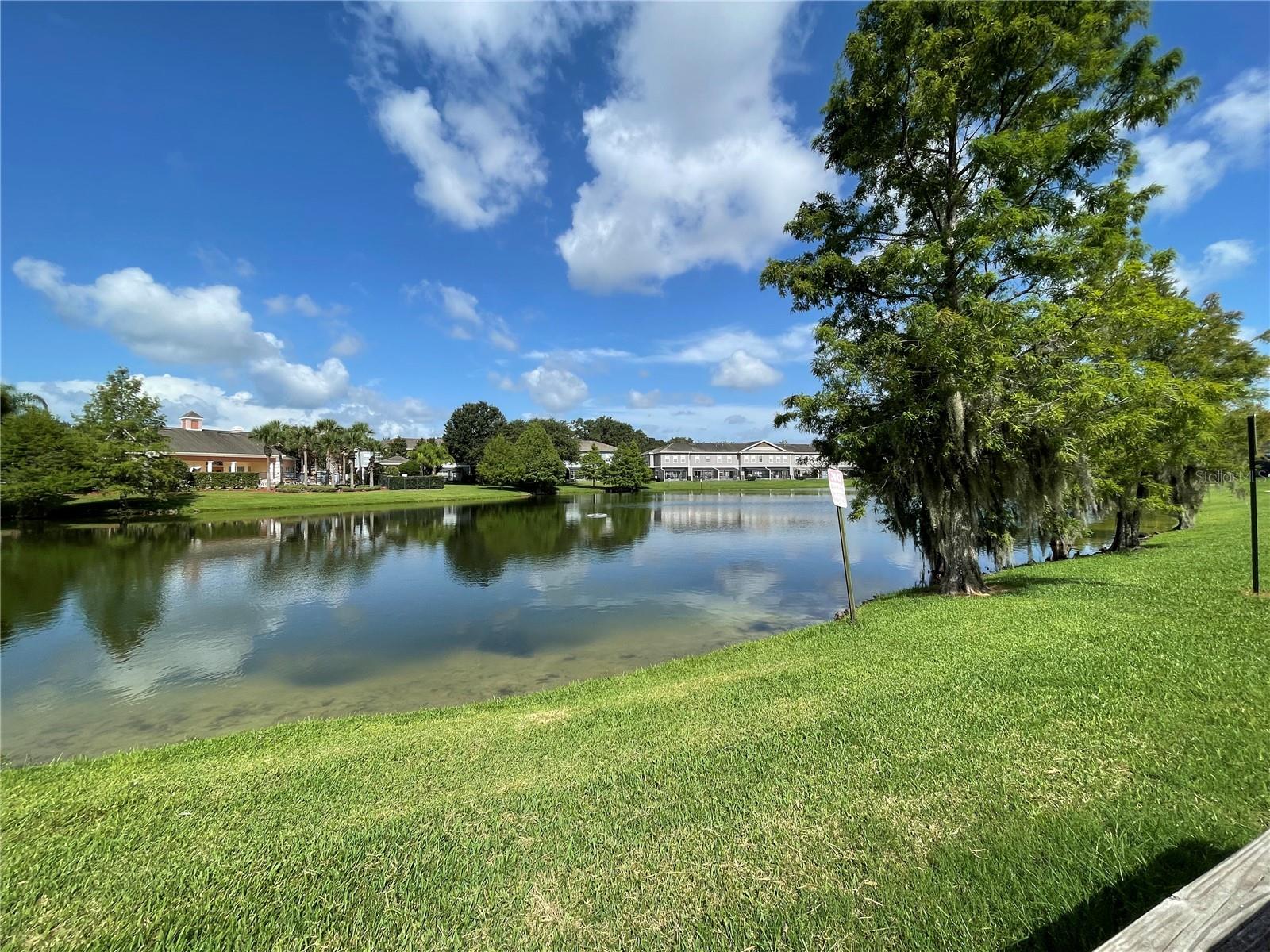 2432 Caravelle Circle